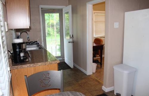 Wabash House | Cute Cottage in Wabash