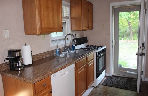 Wabash House | Cute Cottage in Wabash