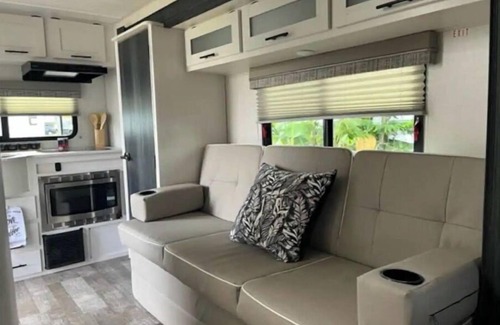 Winter Garden House | Cute & Cozy in Winter Garden FL.