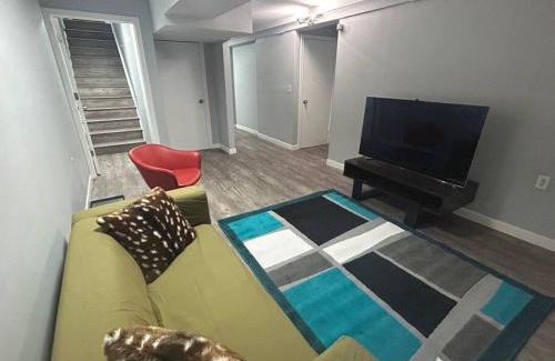 Highland Park Apartment | Cute Highlandpark (Lower B Unit)