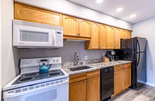 Peak 8 Condo | Cute, Quiet 1 Bedroom, Peak 8 Base Area
