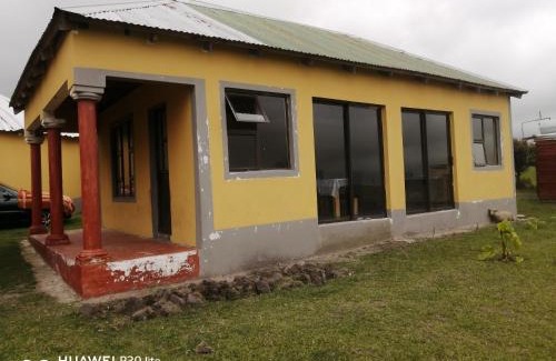 Ngquza Hill House | Cutwini homestay and backpackers