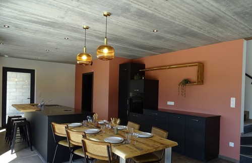 Bievre House | Cylou Au pré de la Fauchée