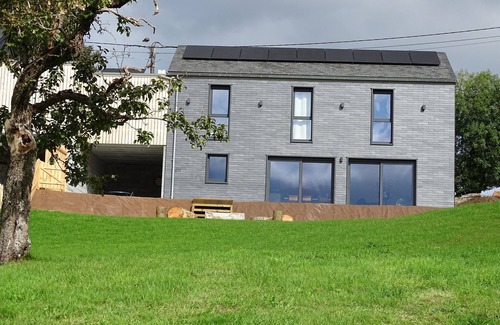 Bievre House | Cylou Au pré de la Fauchée