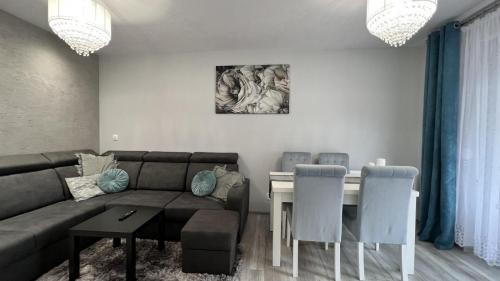 Psie Pole Apartment | Czartoryskiego Apart - Self Check-In 20h - Parking &Lift & 50m Terrace