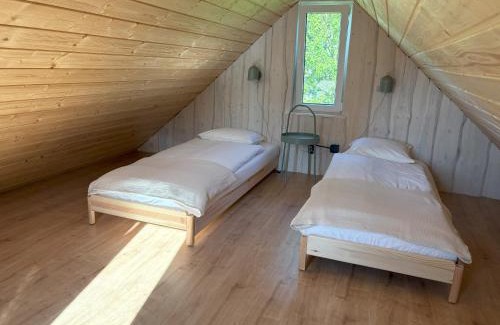 Dzwierzuty Villa | Czerwony domek w Słońcu Mazur
