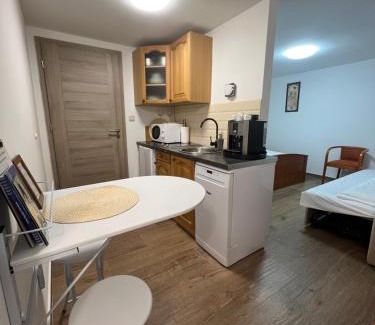 Balatonfured Apartment | Déryné Apartman