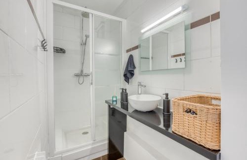 Choisy-le-Roi Apartment | Détente et Confort proche Paris et Orly