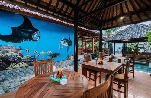 Jungut Batu House | D and B Lembongan Family Room by WizZeLa