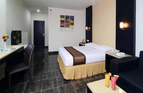 Jakarta Utara Hotel | d'Arcici Plumpang