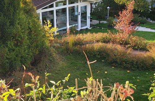 Niedenstein House | D&B staycation Ferienpark Modern apartment "Die Kugel" (child- pet friendly)