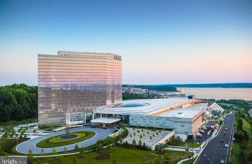 National Harbor Condo | D.C Metro Area- Elegant 2 Bedroom Condo at the National Harbor