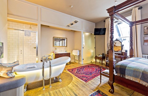 Bedford Hotel | D'Parys