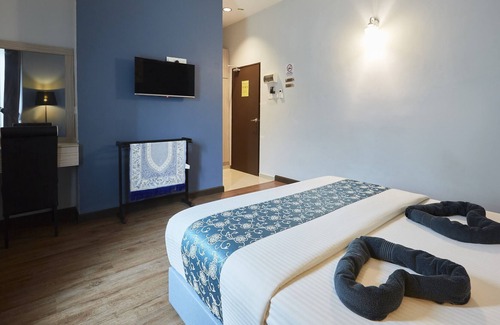 Kampung Kempadang Hotel | D' Qamar Guesthouse