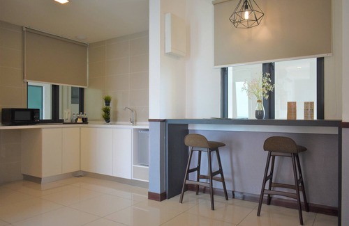 Kampung Bahasa Kapor Hotel | D'Wharf Hotel & Serviced Residence