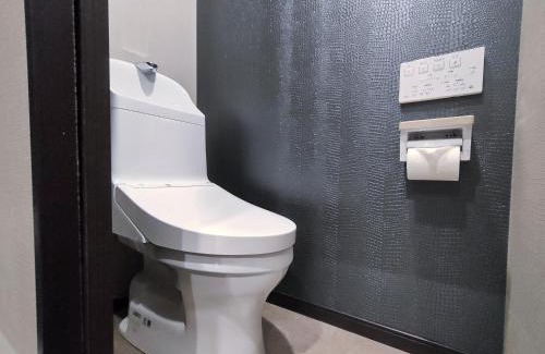 Takadanobaba Apartment | D1 Shinjuku JR St 8 mins 2 bedrooms and 1 living room Max 5P Direct to Shinjuku Ueno Ginza Shibuya Ikebukuro Yoyogi Shinagawa 新宿区 高田马场车站8分钟 两室一厅 最大5人