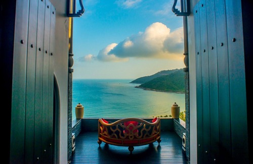 Tho Quang Beach Resort | Da Nang Intercontinental Classic Terrace Suite