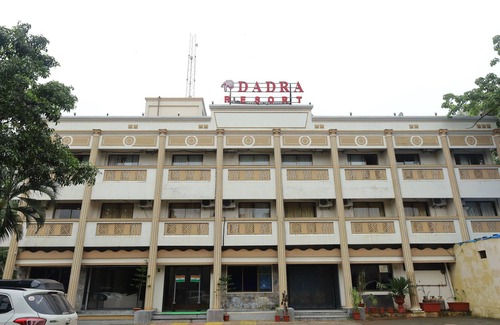 Pardi Hotel | Dadra Resort
