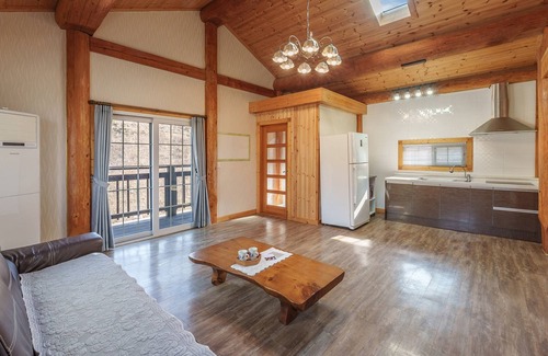 Boryeong House | Daecheon Ocean Forest Pension