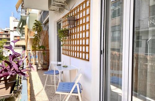 Dafni-Ymittos Apartment | Dafni's home is in 200m to metro Ag Ioanis