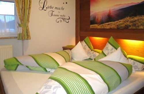 Plangeross Apartment | Daheim – Mittagskogel by Interhome