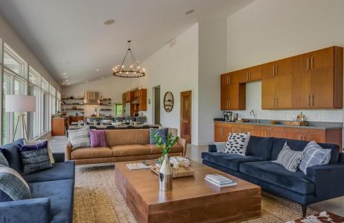 Berrien Springs House | Dahlia By Dwell Vacations