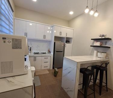 Kuantan House | DAHLYA HOMESTAY