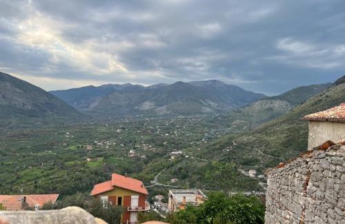 Maenza House | Dai Dico La pace nel borgo