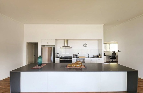 Lower Daintree House | Daintree Getaway is a secluded holiday home nestled in a private oasis