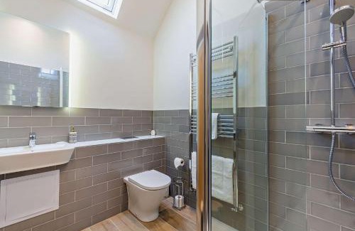 Blackham House | Dairy Barn by Bloom Stays