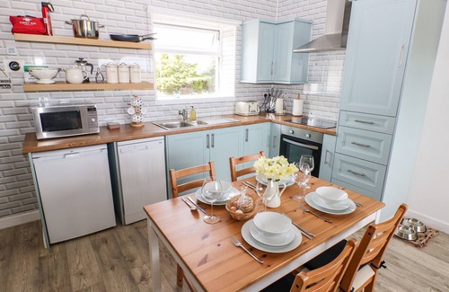 Whitland Cottage | DAIRY COTTAGE, pet friendly, character holiday cottage in Whitland