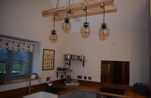 Govilon House | Dairy in the Black Mountains