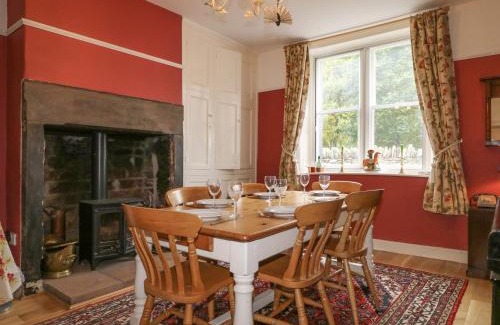 Lorton House | Dale House