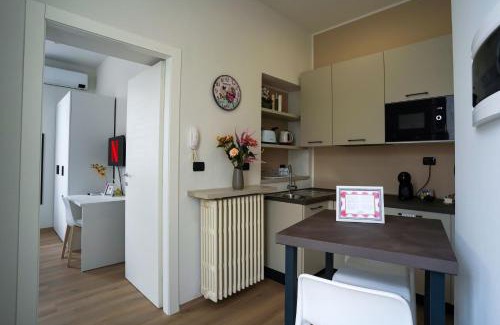 Sesto Calende Apartment | [Dalia Suite] Leonardo Academy, MXP & Lakes