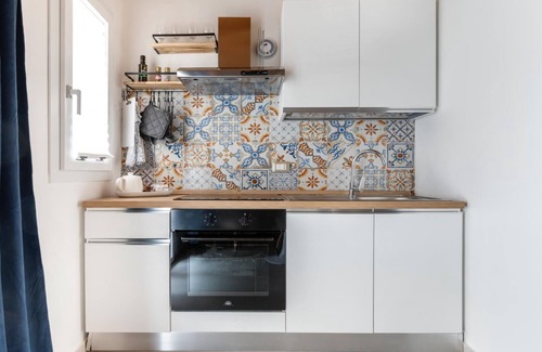 Palermo Apartment | DAMA appartamento per tre persone con tutti i comfort e giardino privato