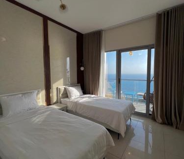 Ash Shati Apartment | Damac Tower Apartments جناح في برج داماك