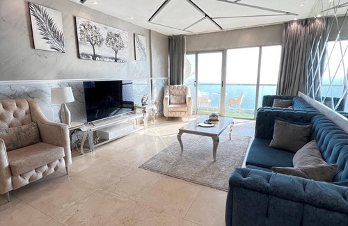 Ash Shati Apartment | Damac Tower apt 29 I جناح فاخر في برج داماك ٢٩