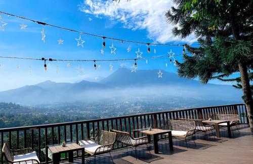 Cisarua Hotel | Damar Langit Resort