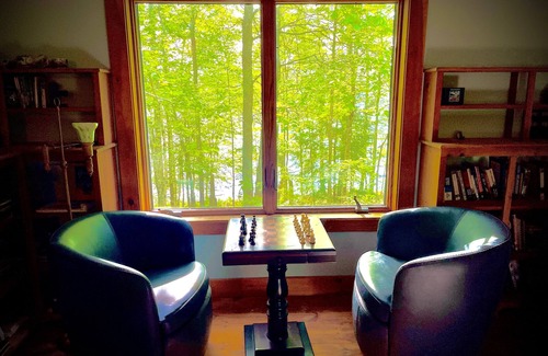 Jefferson House | Damariscotta Lakefront 3BR+