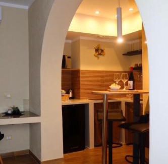 Monte di Pieta Apartment | Damas Home
