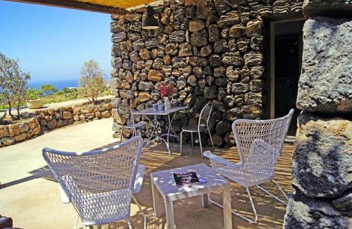 Pantelleria House | Dammusi Sciuvechi