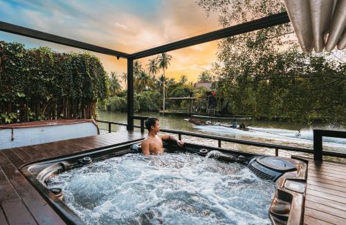 Bang Khonthi Hotel | DAMNERNPAWA