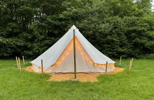 Cutnall Green House | Damson Bell Tent