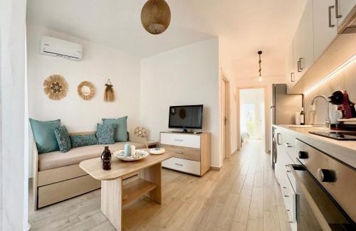 Ofrinion Apartment | Danai Apartment with pool Access