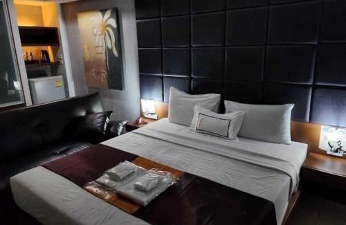 Ladprao Apartment | Dancenter Bangkok Cha Cha Suite
