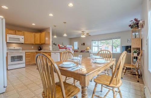 Pear Park House | Dancing Bear Covered Patio Smart Tv!