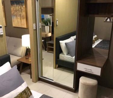 Bagong Pag-asa Apartment | Dandelion 1 Bedroom with balcony