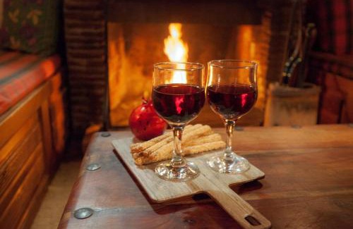 Eptalofos Ski Chalet | Dandy Villas Agoriani - Chalet Iris- Fireplace - Up to 6