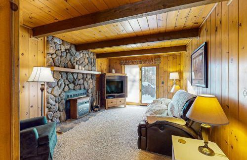 Manitowish Waters House | Dani’s Trailside Escape