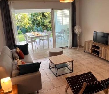Circuit 1C1 Apartment | Dans la douceur de Montebello